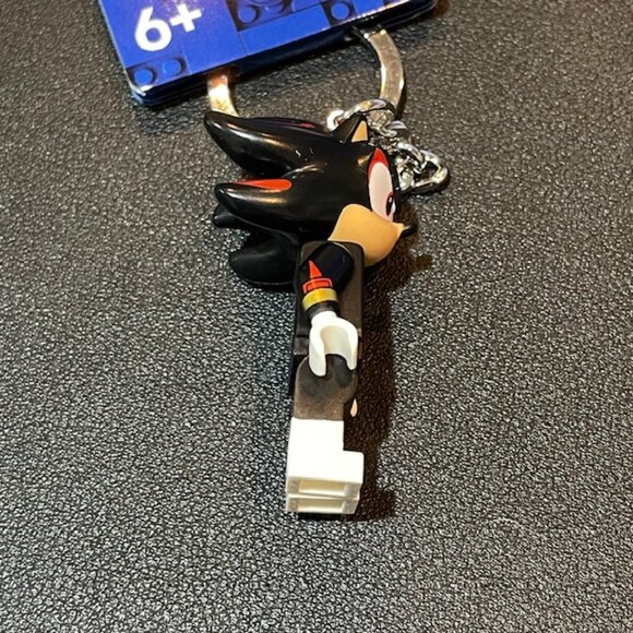 LEGO 854302 Sonic The Hedgehog Shadow Keychain New with Tags - Picture 7 of 12
